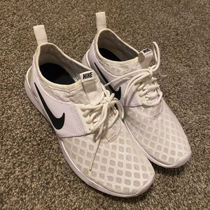 Like New Nike Shoes